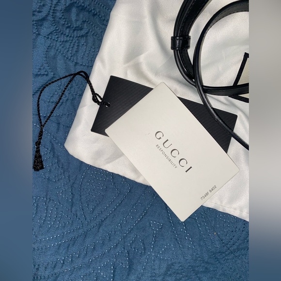 GUCCI Calfskin Matelasse GG Marmont Flap Backpack Black - Picture 3 of 11